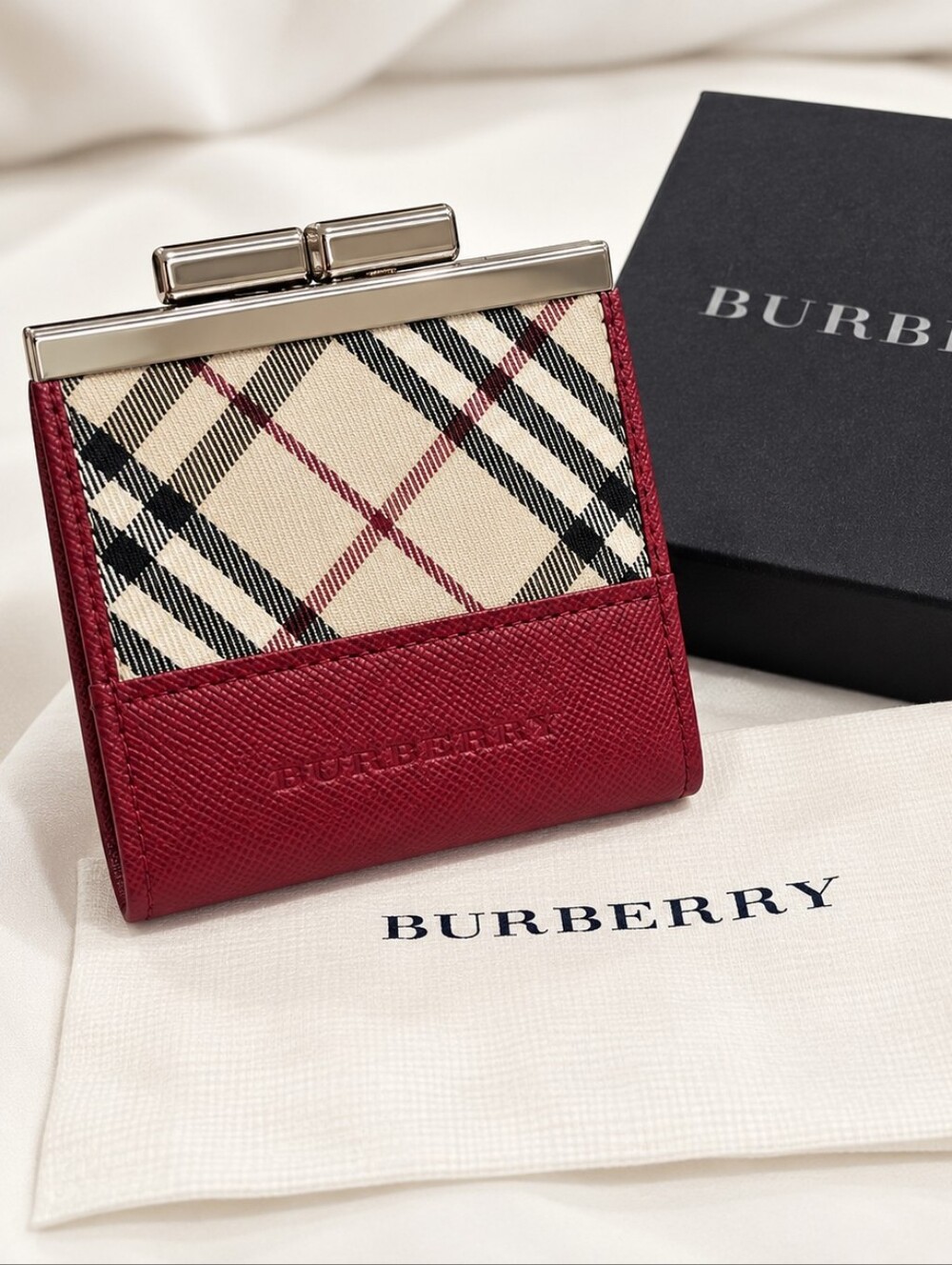 Burberry Vintage Check Red Leather Kiss Lock Coin Purse Wallet Box
